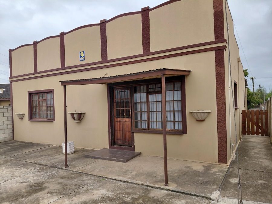 4 Bedroom Property for Sale in Manor Heights Eastern Cape